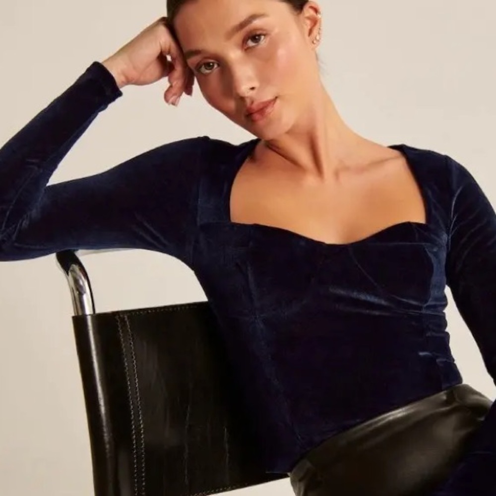 Abercrombie Navy Velvet Top